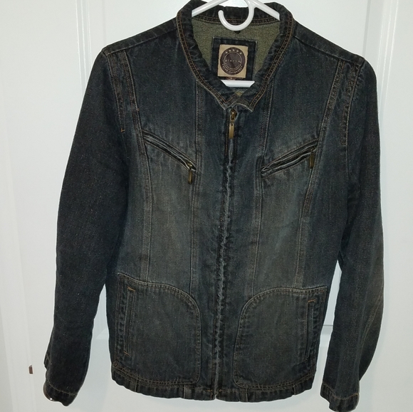 🤗🤗SOLD!🤗🤗VINTAGE, Giacca Jeans/Denim Jacket. A Relaxed Fit Trucker Jacket! - Picture 3 of 8